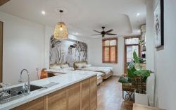 H"Home: Căn hộ mới có ban công, thang máy quận 1