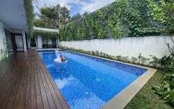 Villa Triniti Garden Lembang Heated Pool Billiard