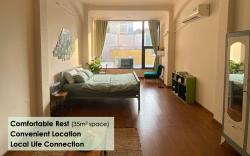 Spacious room near Ben Thanh Market, District 1