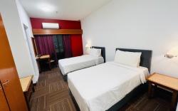 Menara PGRM CozyHotel AeonMaluri 15