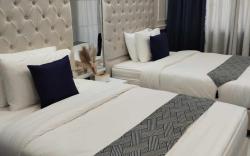 Homefort Twin Bed Suite - Red Residences Unit 2649