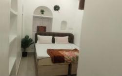 Goroomgo Mangla Paying Guest House Varanasi