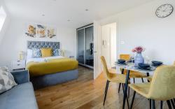 Regents Park View Apartments