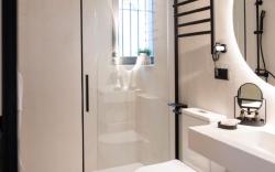 Las Amiras Homes Collection