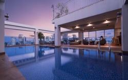 Amana Hotel & Residences