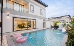 Best Fun Pool Villa วิลล่าพัทยาใกล้หาดจอมเทียน 