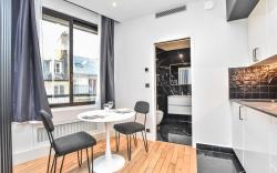 Chic studio w/ jacuzzi - 2P - near Palais Garnier