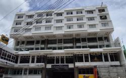 Hotel Supreme Mall & Events Center