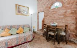 Borgo Antico Residence - Tuscan Charm