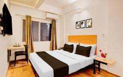 Super Townhouse HAL Indiranagar Extension
