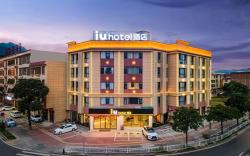 IU Hotel Zhaoqing Dinghushan Wanda Plaza