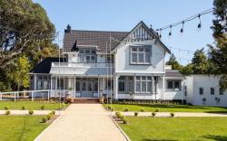 Tatum House Luxury Accommodation