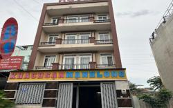 Mạnh Long Hotel