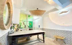 Cherry Blossom Boutique Hotel