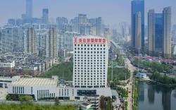 Vienna International Hotel Wuhan Wuchang Riverside Jiyuqiao Metro Station