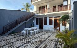 ArrowFront Hotel