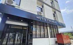 Stayzy Hotel Evanka Brilliant convention 