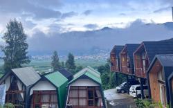 Villa cabin hillside dieng