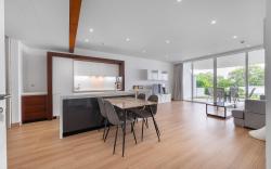Calm Sunset Beach & Pool / 1 Bedroom - E21.2