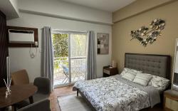 JNest Cozy Condo