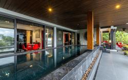 Villa Yin-Noi, Romantic Oceanfront Escape 