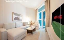 Stylish Missoni 1BR Luxury Stay Ideal for 5 Guests