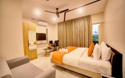 Gateway Transit Hotel