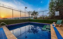 CosmicStays Luxury Oasis Private Pool & Bar Villa 