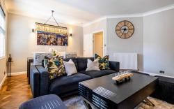 Luxury Flat in Northwood