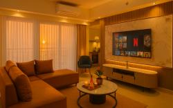 Cozy 3BR Unit | Walk to MOA & Airport