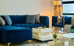 StayEase 3BR w/ Pool, Spa & Gym