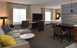 Residence Inn Visalia