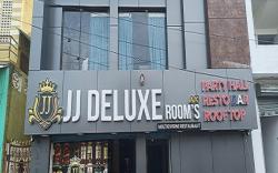 JJ Deluxe