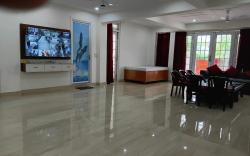 Trident inn