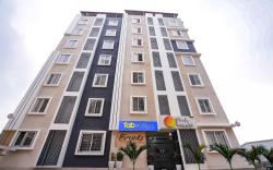 FabHotel Frendz - Nr Hitech City Metro Station