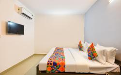 FabHotel Krishna Residency, Kailash Colony Metro Station