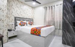 FabHotel Hans Residency, Andheri West