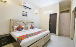 FabExpress Mapple Suites, Sector 19