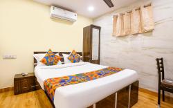 FabHotel Metro Galaxy Inn, Goregaon West