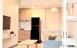 Anderson pakuwon 5 people stay 