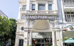 Luxury Saigon Grand Park Hotel 
