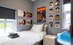 Starbeck Micro Hotel
