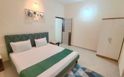 2 Bedroom wid Kitchen Near Candolim Beach