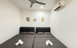 YOLO5 3BR 12PAX CentralTown Netflix