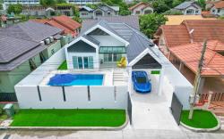 Villa TPSV 35 Modern 4BR with private pool Pattaya