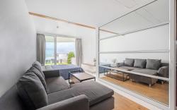 Peaceful 2 Bedrooms Beach Front