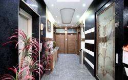 Hotel O Ishita Residency