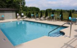 Holiday Inn Express & Suites Hendersonville SE - Flat Rock By IHG