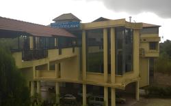 Hilldale resorts