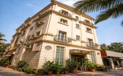 Hotel Benzy Palace , Near Mumbai International Airport
